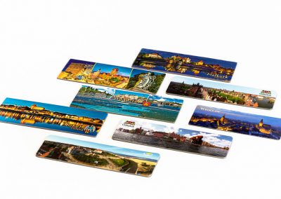 Souvenir magnets
