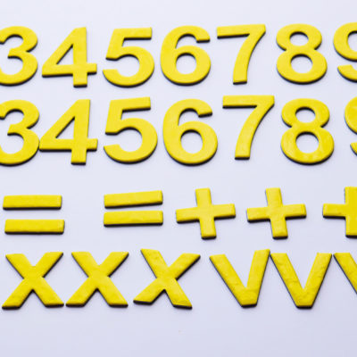 Cyferki magnetyczne magnesy na lodówkę , nauka ;poprzez zabawę